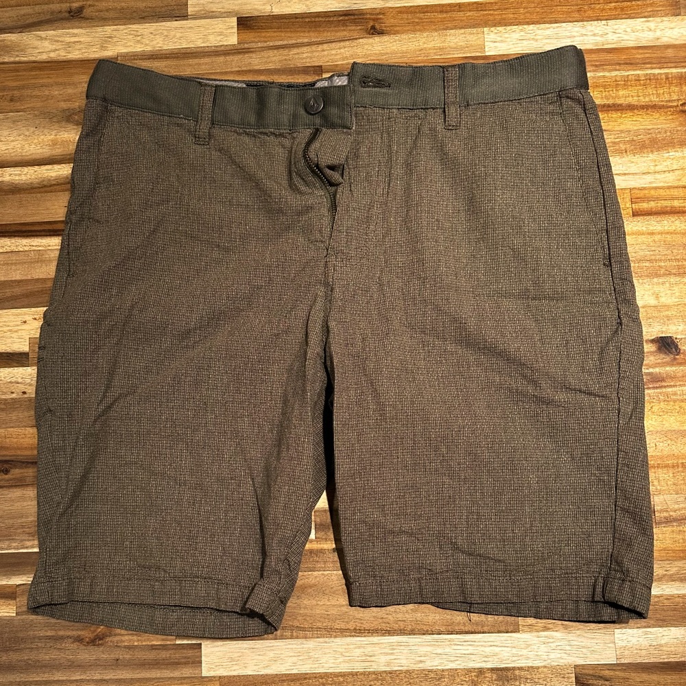 Volcom men’s chino short